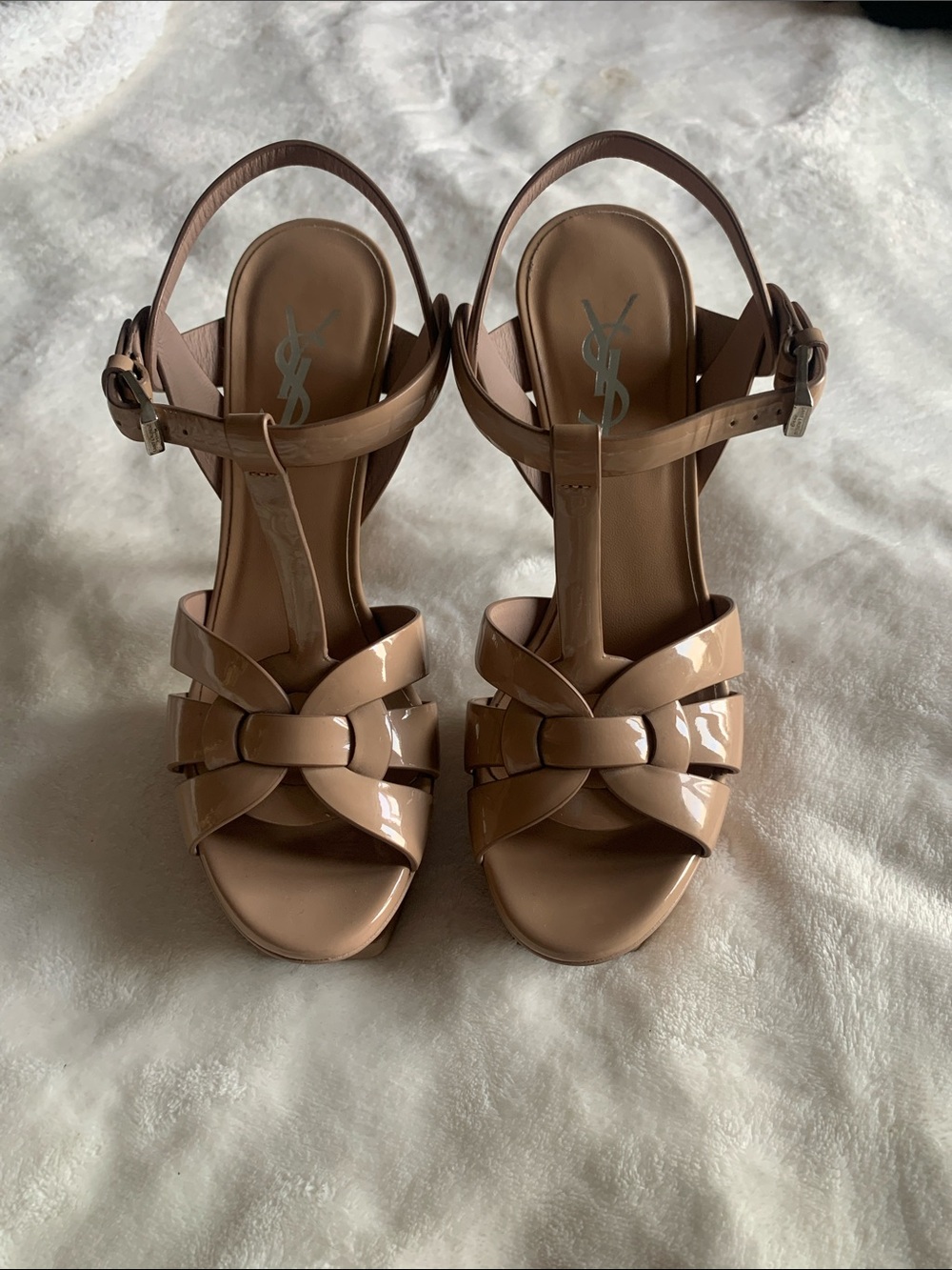 Yves Saint Laurent Patent Nude Knot Front Slingback Heels